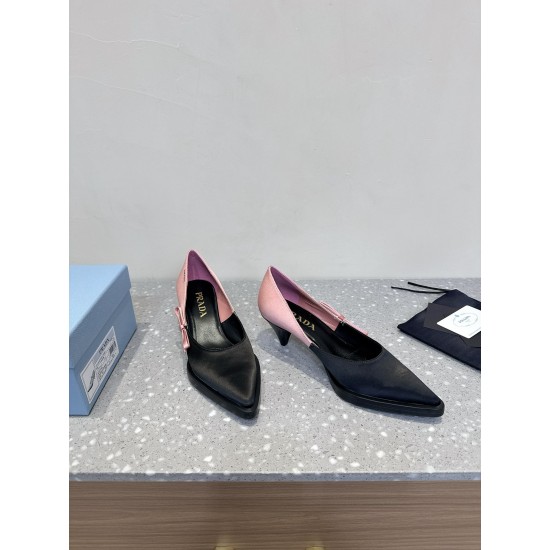 Prada Pumps and ballerinas