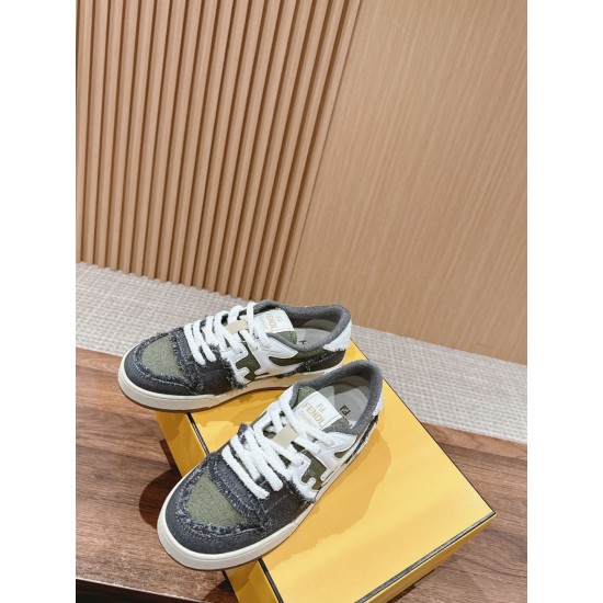 Fendi Sneakers