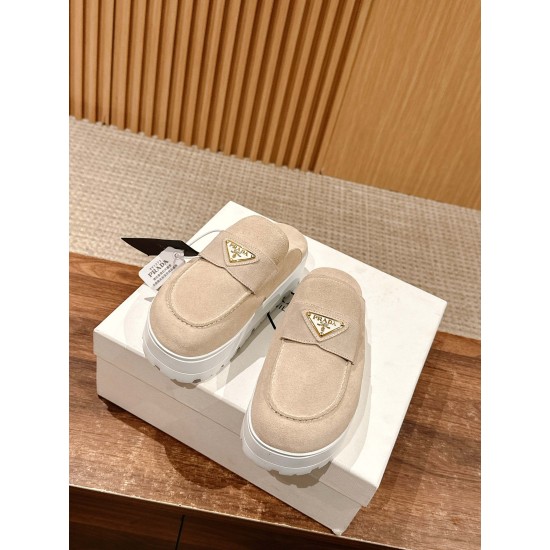 Prada Slippers and mules