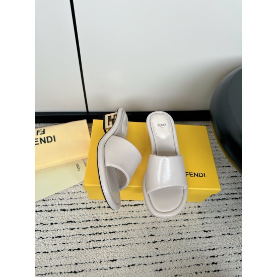 Fendi Slippers and sandals