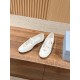 Prada Pumps and ballerinas