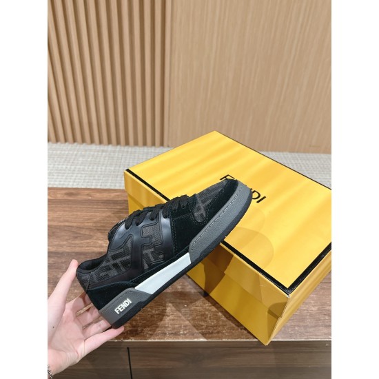 Fendi Sneakers