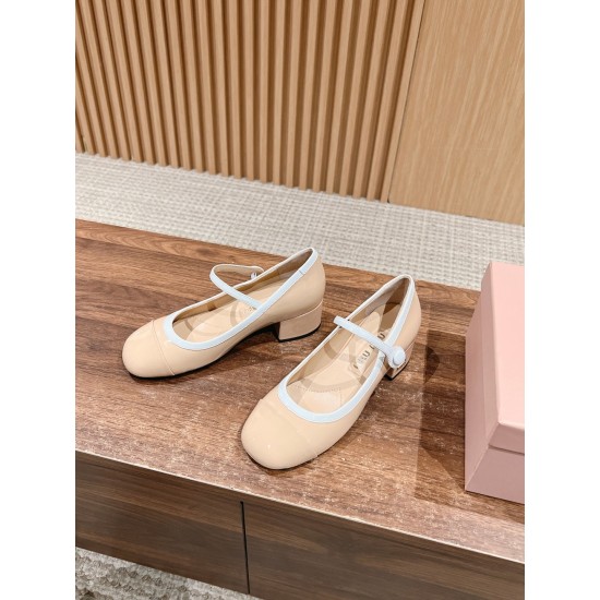 MiuMiu Sandals