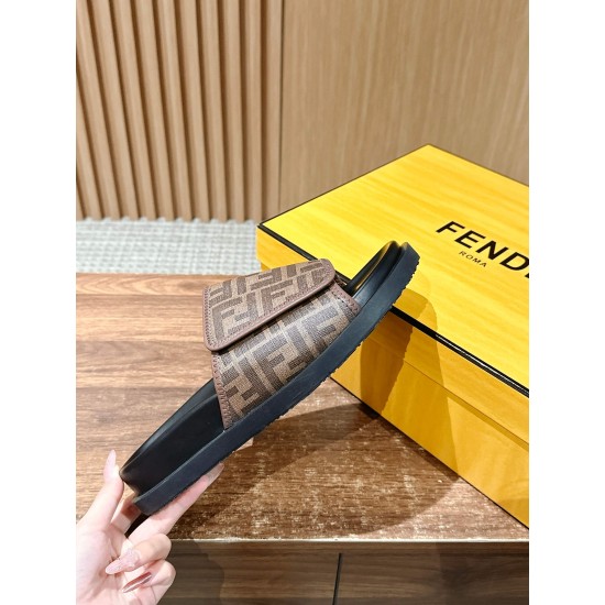 Fendi Slippers and sandals