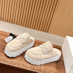 Prada Slippers and mules