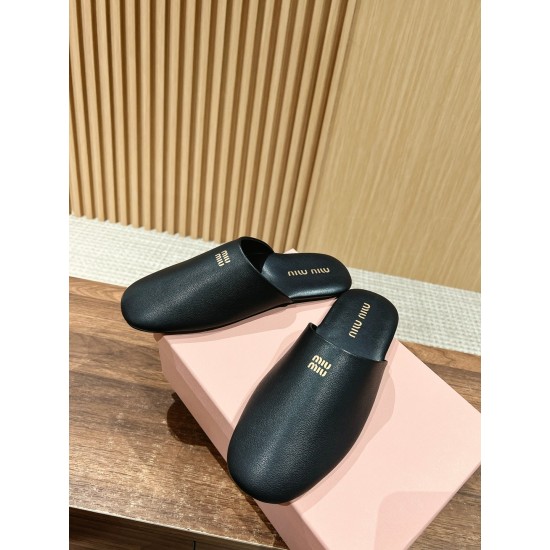 MiuMiu Slippers