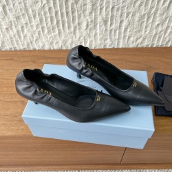 Prada Pumps and ballerinas