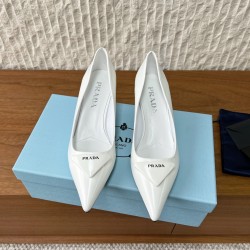 Prada Pumps and ballerinas