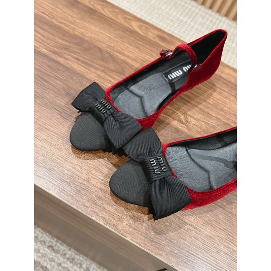 MiuMiu Sandals