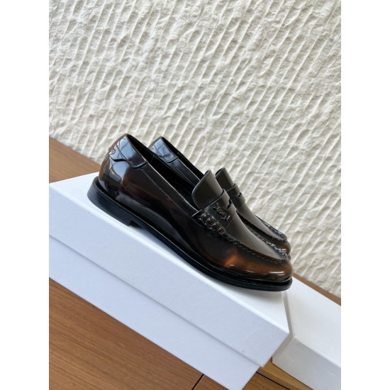 YSL Flats