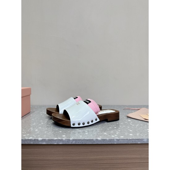 MiuMiu Slippers