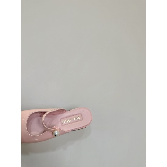 MiuMiu Slippers