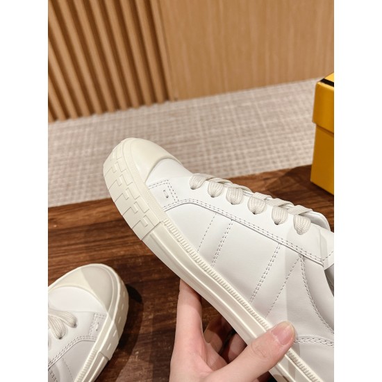Fendi Sneakers