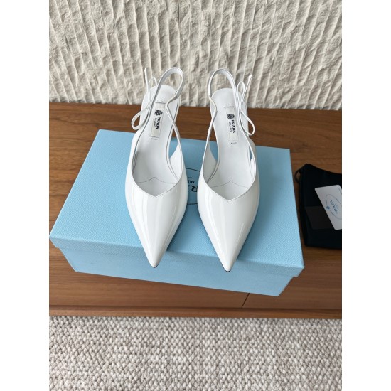 Prada Pumps and ballerinas