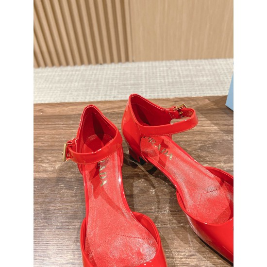 Prada Pumps and ballerinas