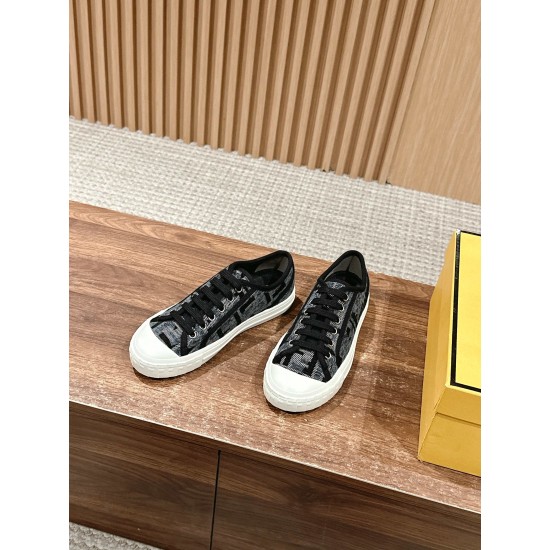 Fendi Sneakers