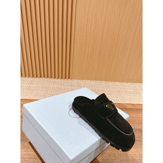 Prada Slippers and mules