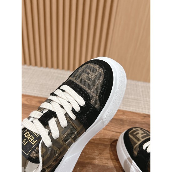Fendi Sneakers