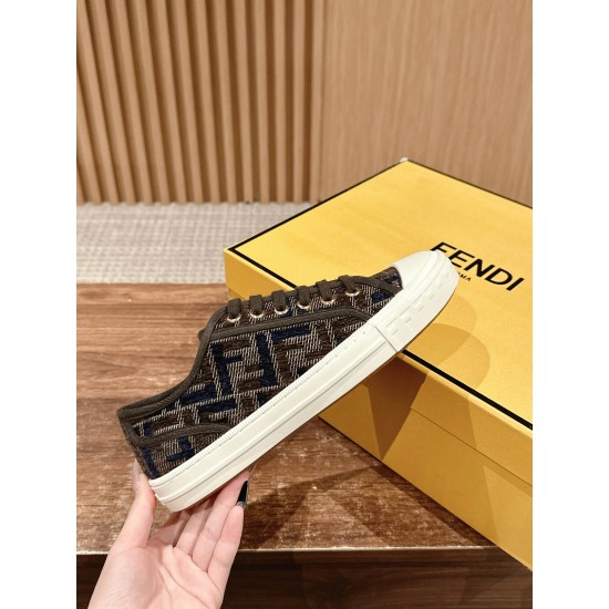 Fendi Sneakers