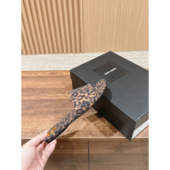 YSL Flats