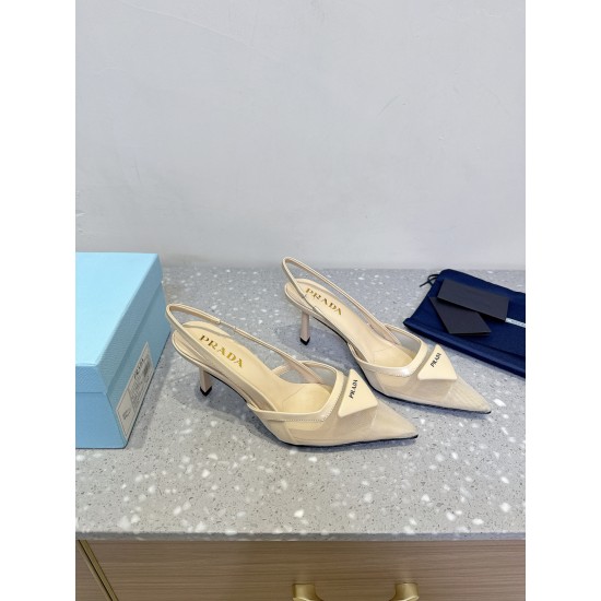 Prada Pumps and ballerinas