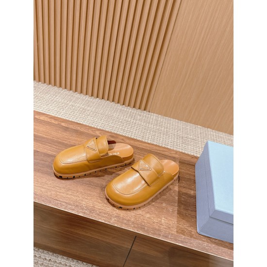 Prada Slippers and mules