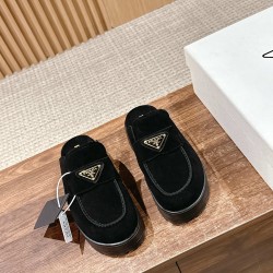 Prada Slippers and mules