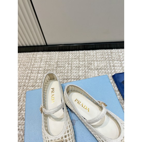 Prada Pumps and ballerinas