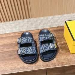 Fendi Slippers and sandals