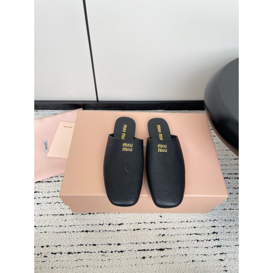 MiuMiu Slippers