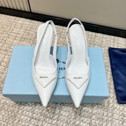 Prada Pumps and ballerinas
