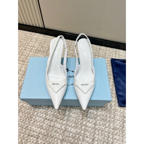 Prada Pumps and ballerinas