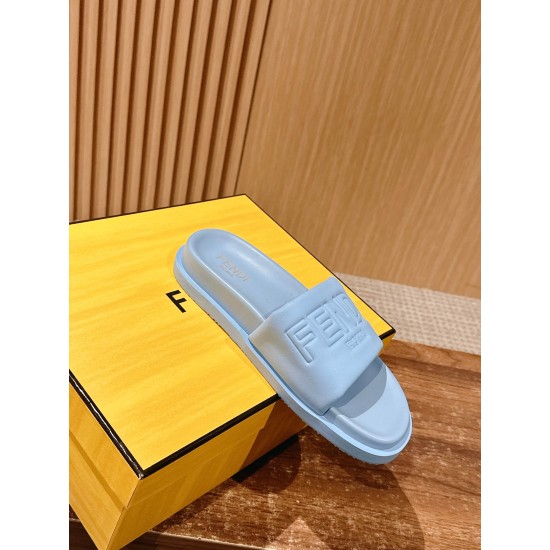 Fendi Slippers and sandals