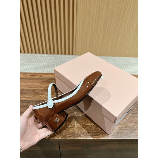 MiuMiu Sandals