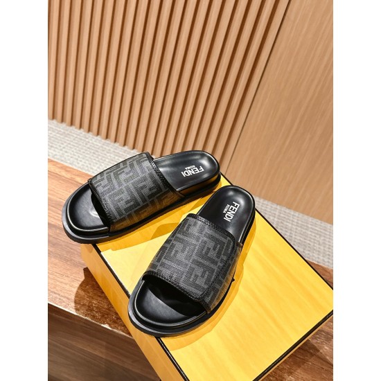 Fendi Slippers and sandals