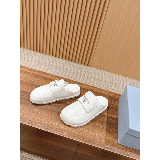 Prada Slippers and mules