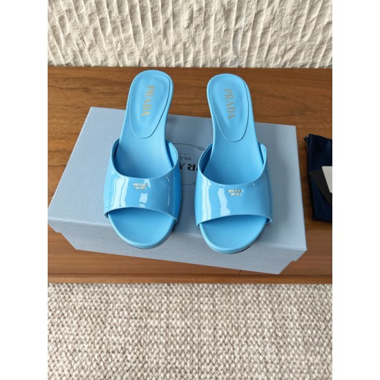Prada Slippers and mules