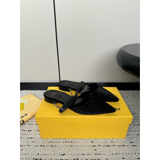 Fendi Slippers and sandals