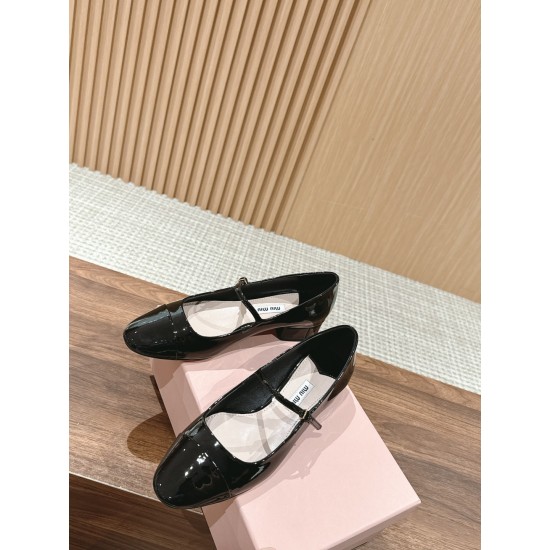 MiuMiu Sandals