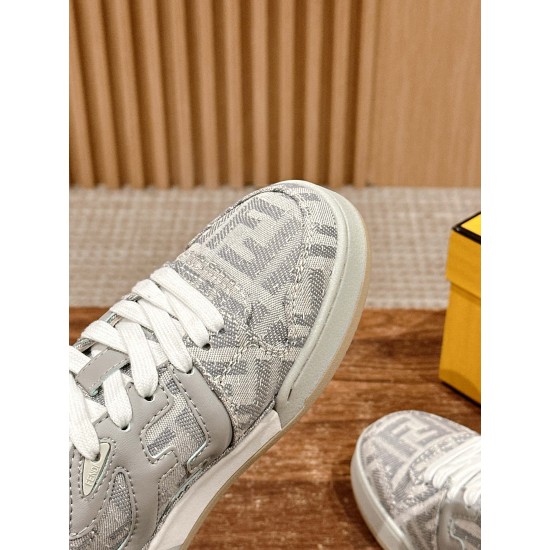 Fendi Sneakers
