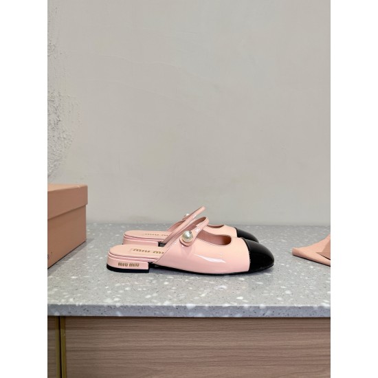 MiuMiu Slippers