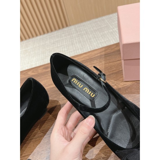 MiuMiu Sandals