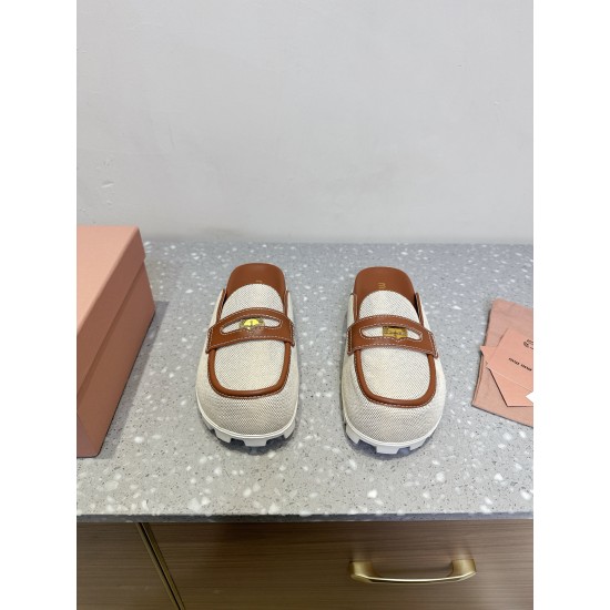 MiuMiu Slippers