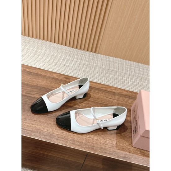 MiuMiu Sandals