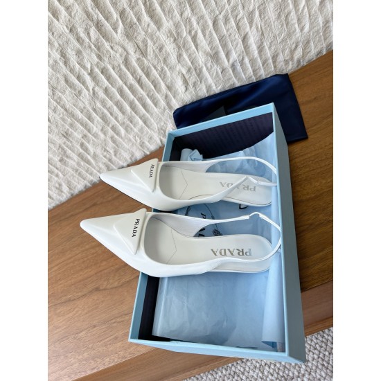 Prada Pumps and ballerinas
