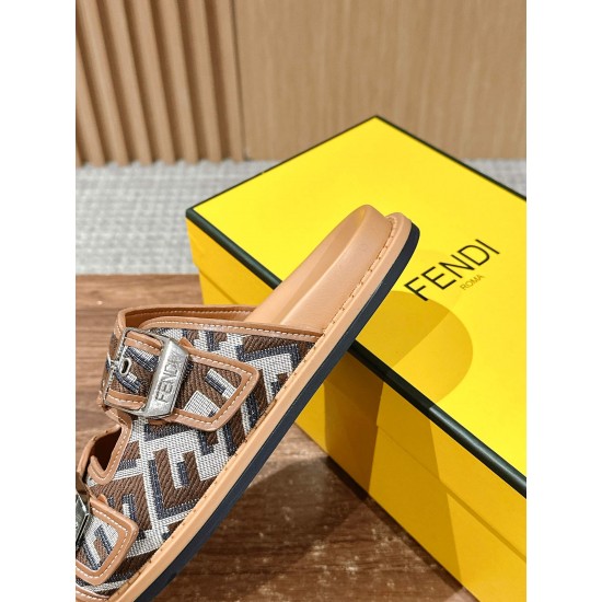Fendi Slippers and sandals