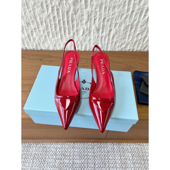Prada Pumps and ballerinas