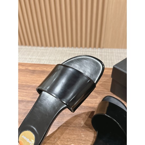 YSL Flats