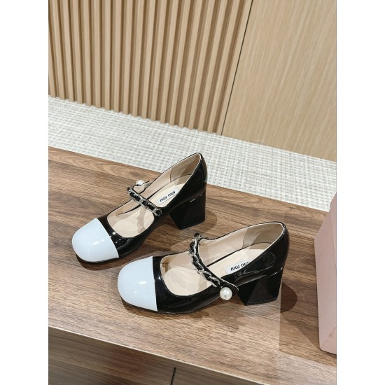 MiuMiu Sandals