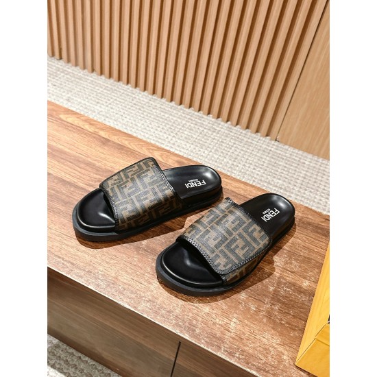 Fendi Slippers and sandals